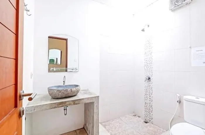 Hostel Castaway Canggu